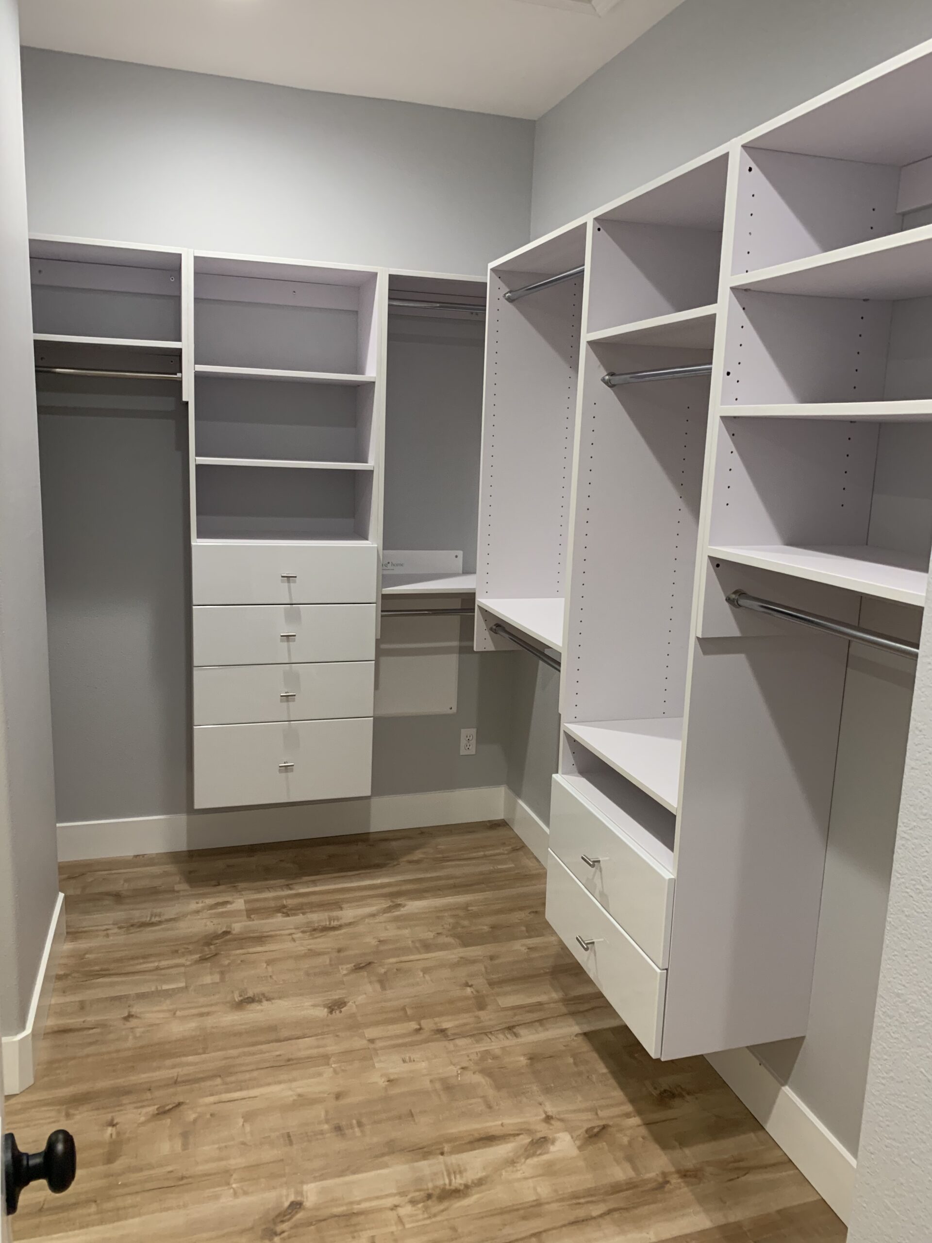 Space Finders Custom Closets